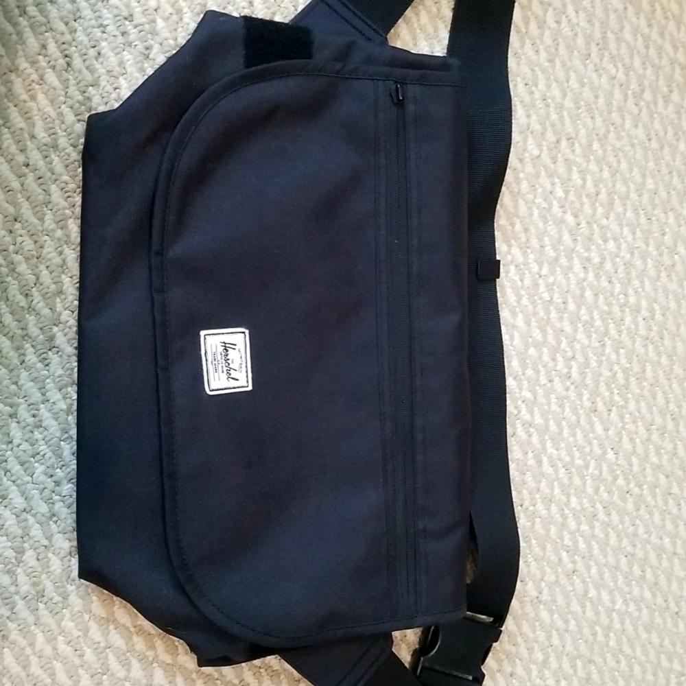 Herschel Bag